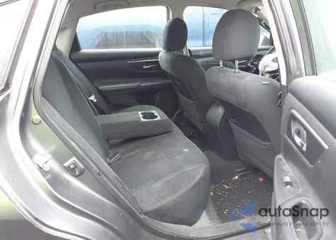 2015 Nissan Altima 2.5/2.5 S/2.5 Sl/2.5 Sv z USA, uszkodzony, nr VIN 1N4AL3AP2FC284253